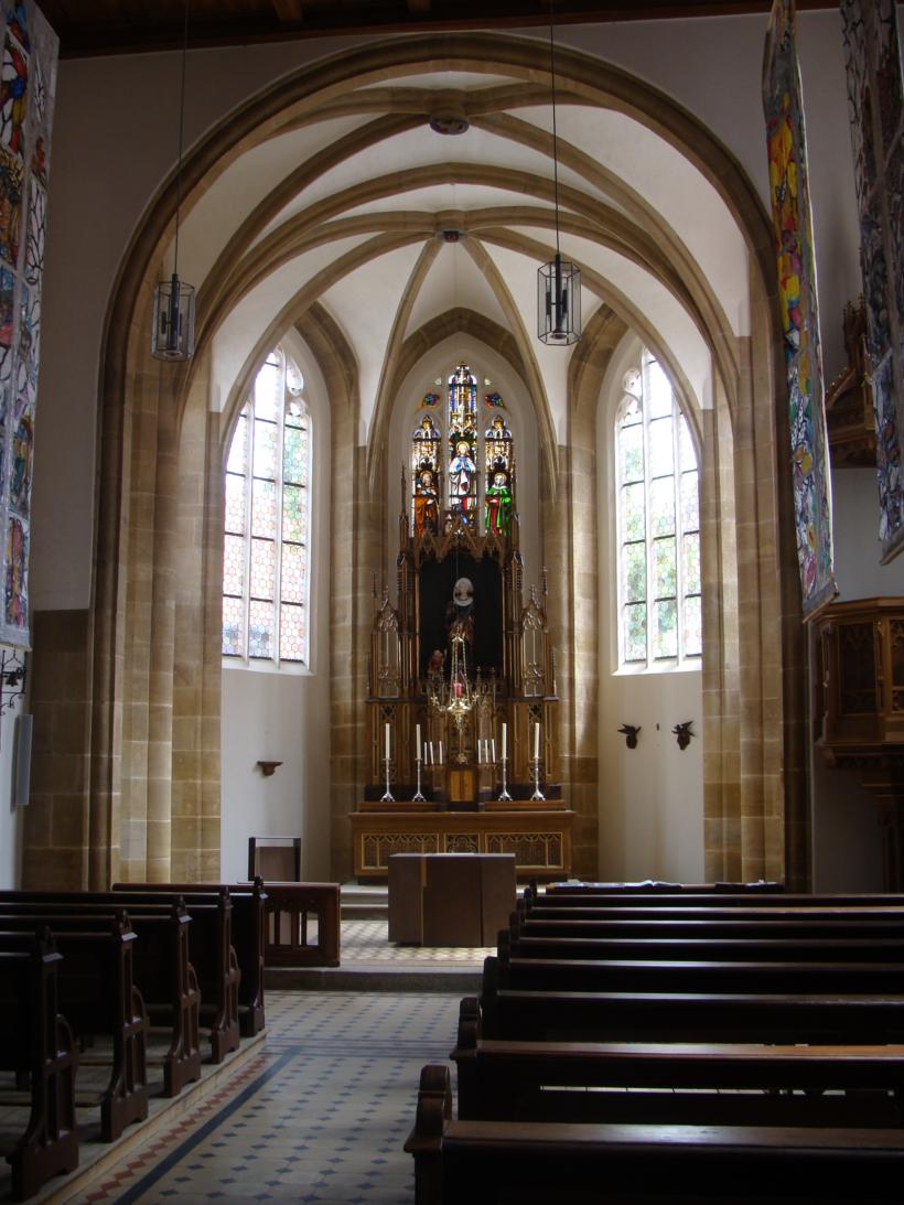 St. Elisabeth - Kirchenraum innen